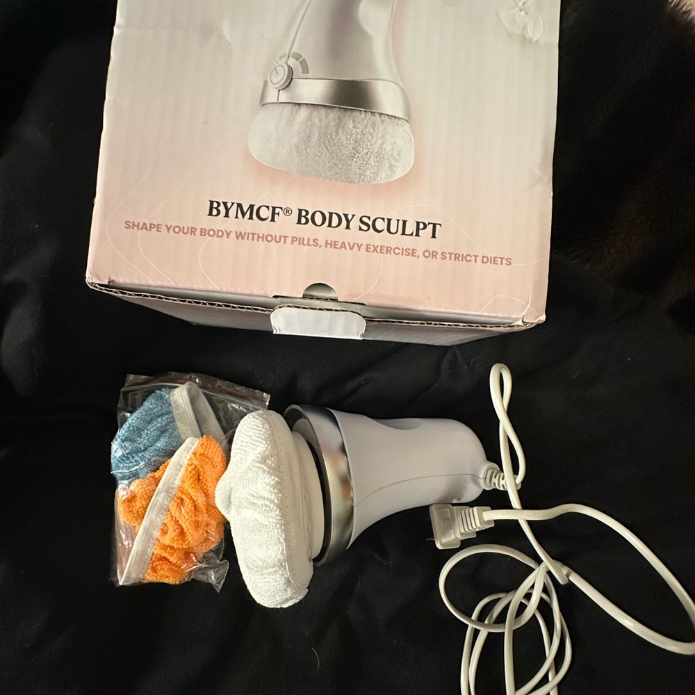 BYMCF Body Sculpt Massager - White